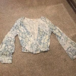 Printed flowey long sleeve top